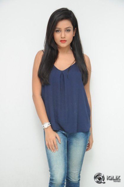 Mishti-Chakravarty-at-Columbus-Movie-Press-Meet